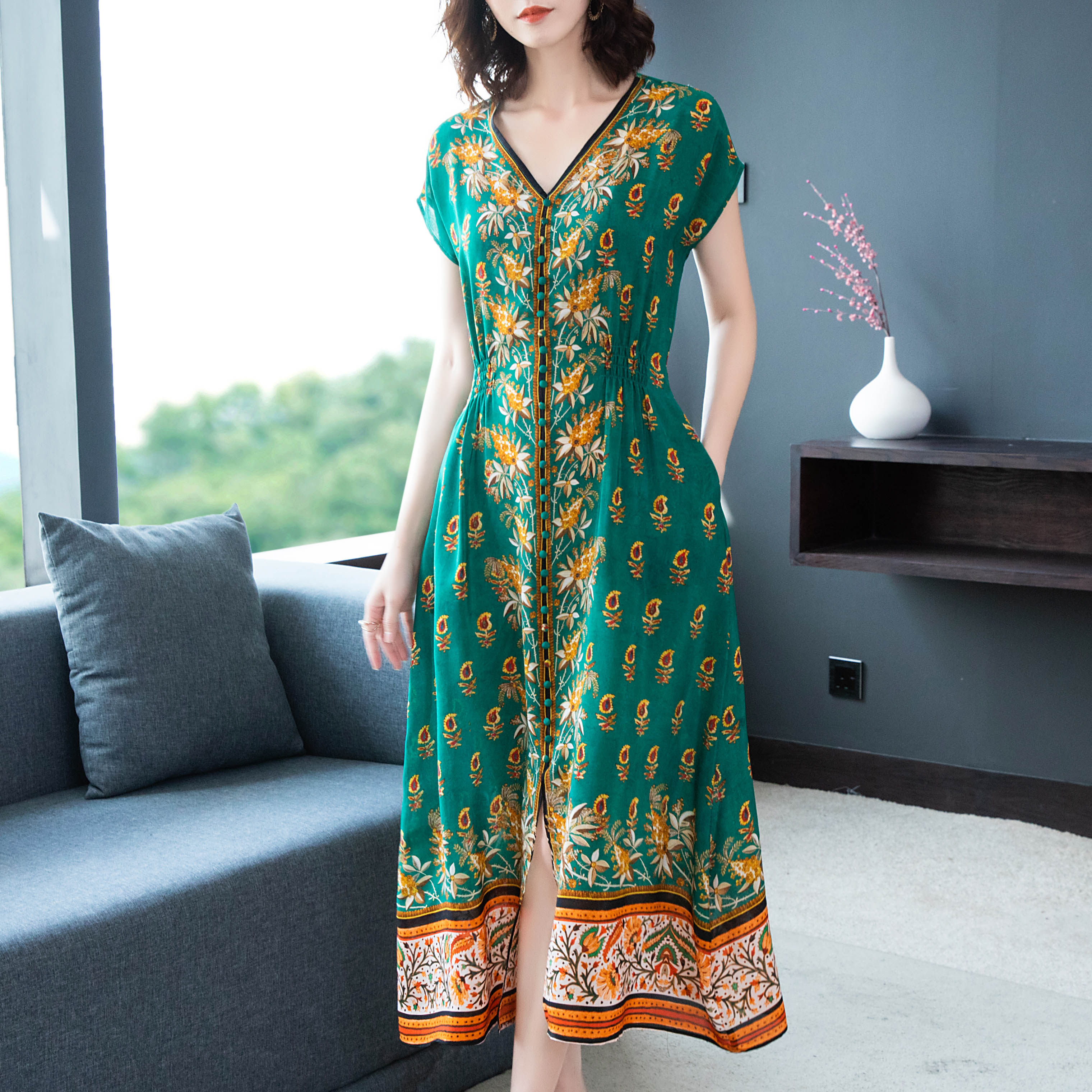 贵夫人2020新款连衣裙韩版大码中年妈妈装长裙女显瘦气质中长款裙