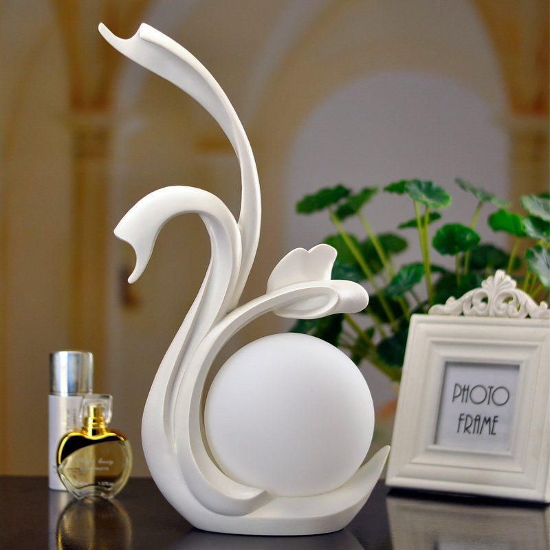 创意天鹅装饰品摆件家居客厅装饰一路有你送姐姐的结婚礼物送新人