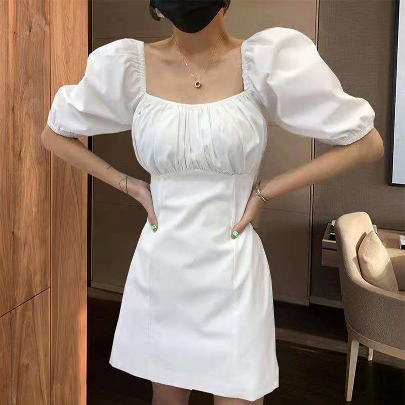 2021新款150小个子连衣裙夏黑色法式白色夏季方领初恋泡泡袖裙子