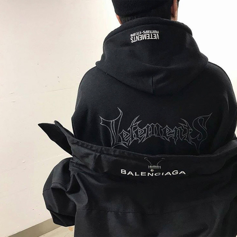 热销vetements外套_清仓优惠vetements联名短款高街连帽卫衣archive套