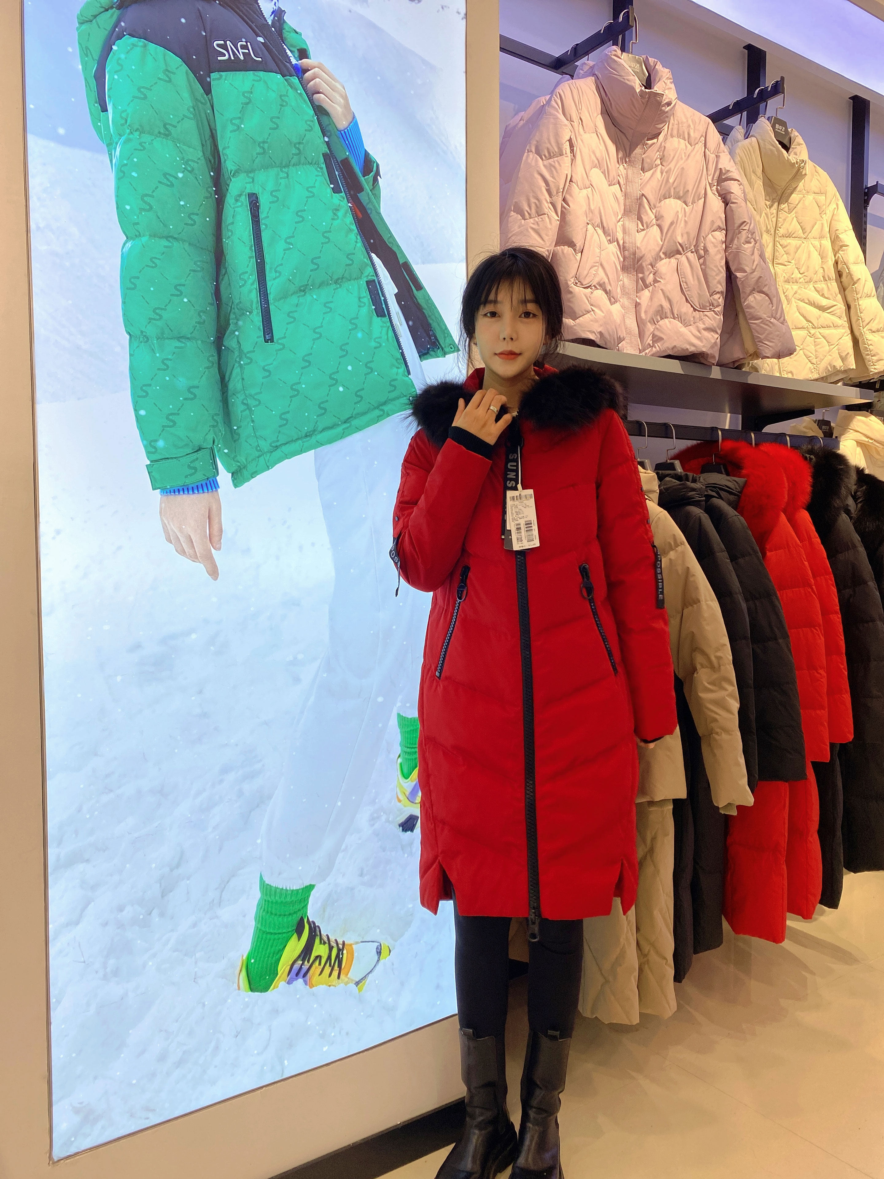 波波羽绒服女长款过膝司商场同款韩版反季大牌清仓特价登折扣正品