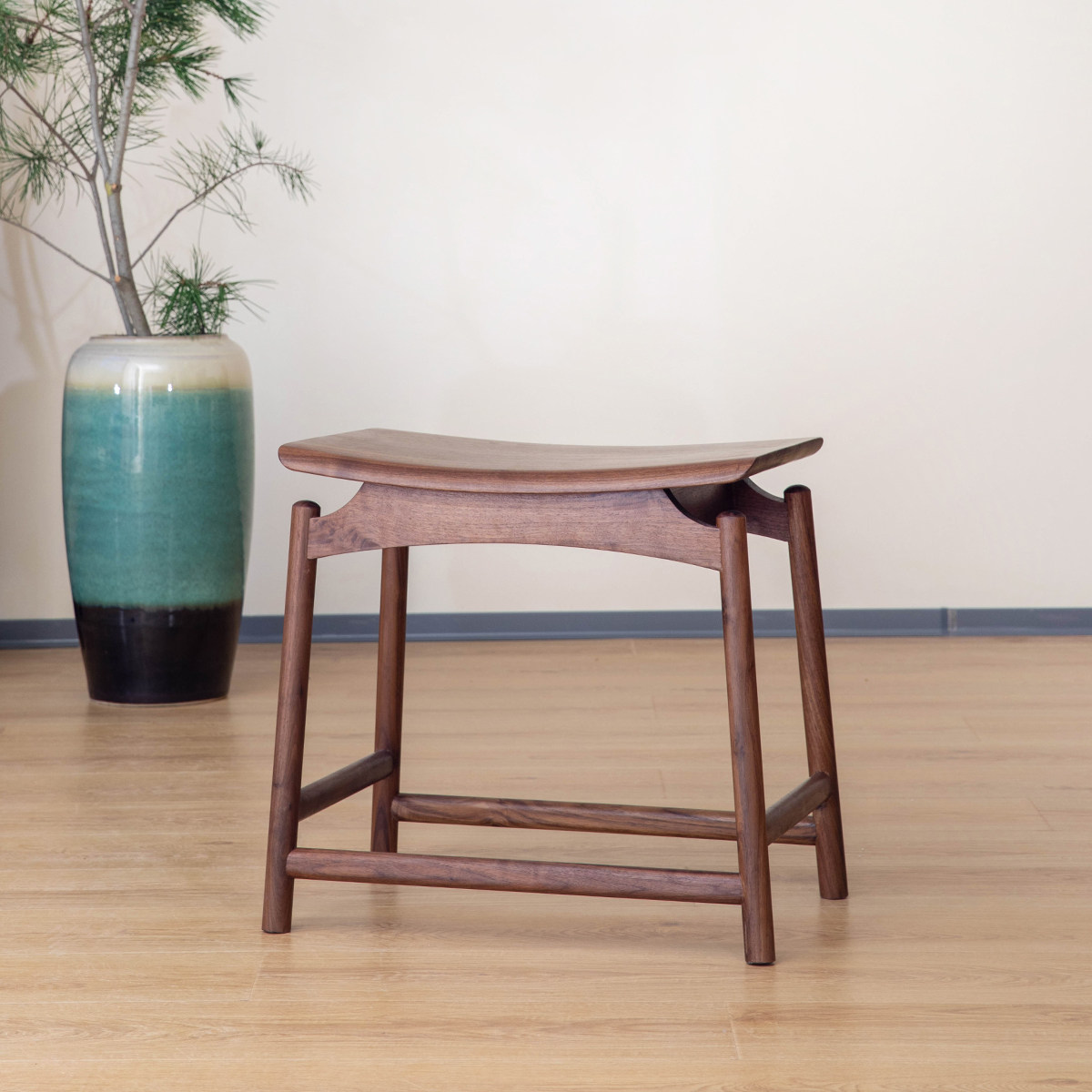 新中式黑胡桃木方凳实木小板凳阳台桌边矮凳茶凳木凳换鞋凳马鞍凳