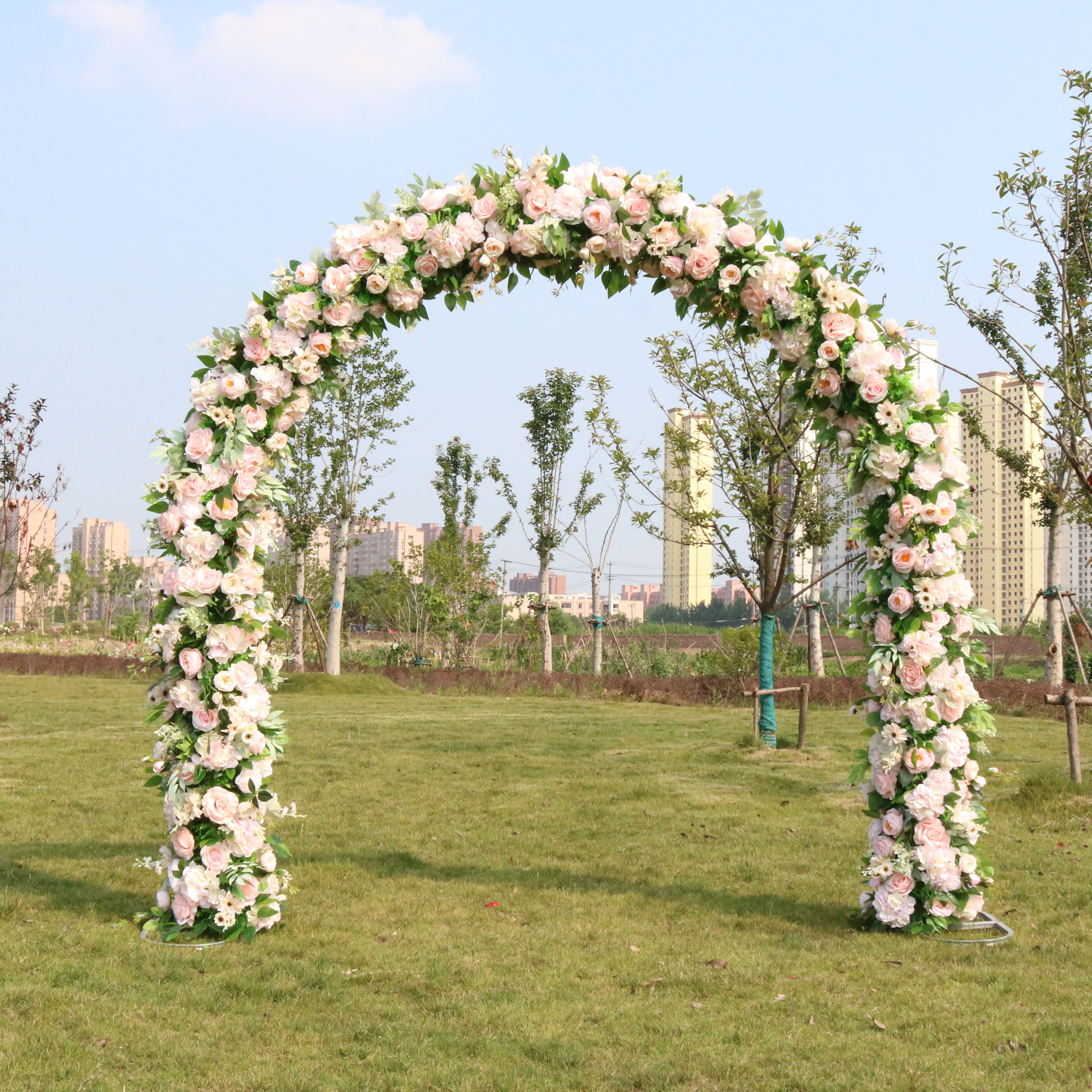 2019新款田园婚庆木桩实木婚庆道具白桦木枫树木组装拱门架子花门