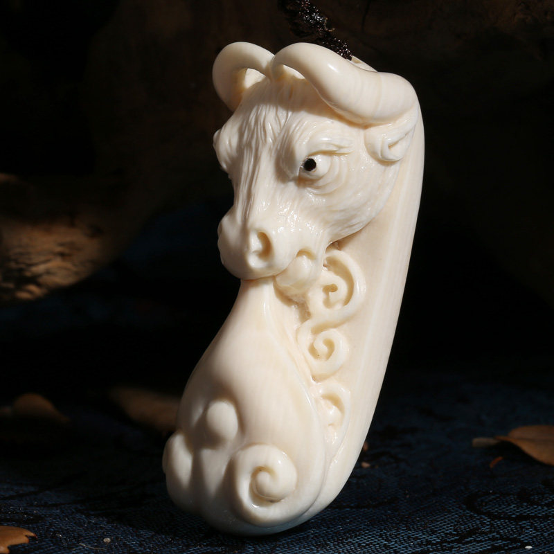 《如意生肖牛》猛犸牙手工雕刻栩栩如生