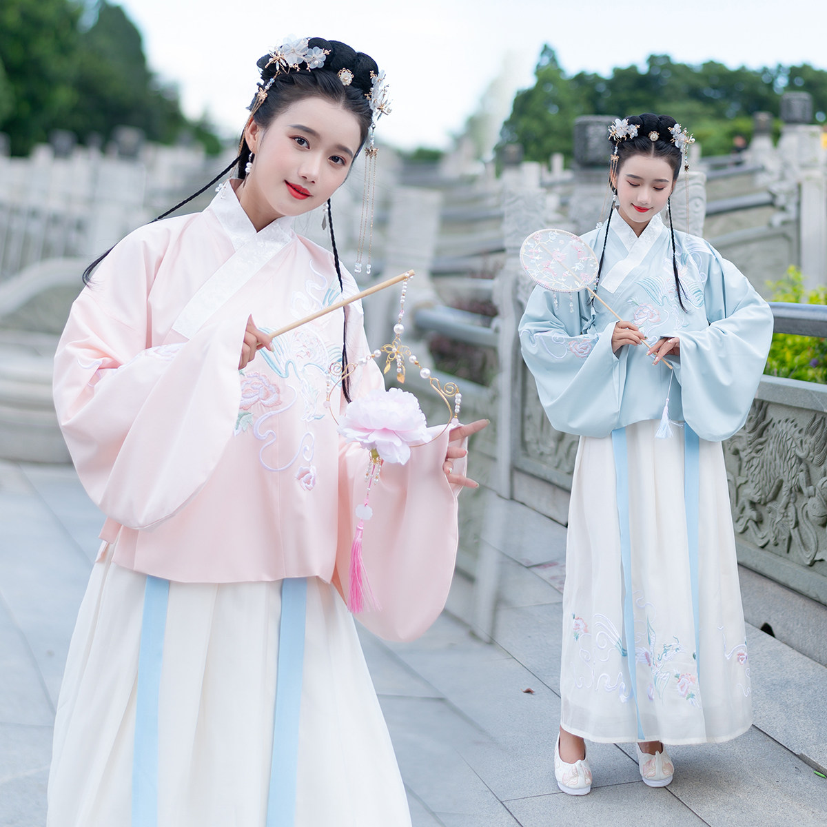 妙衣萱2019秋冬新款绣花交领上衣一片式下裙汉服套装两色