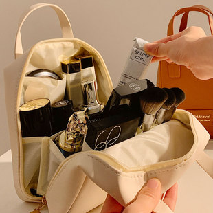 高级感手提化妆包女便携式大容量旅行洗漱包分区护肤品收纳包防水