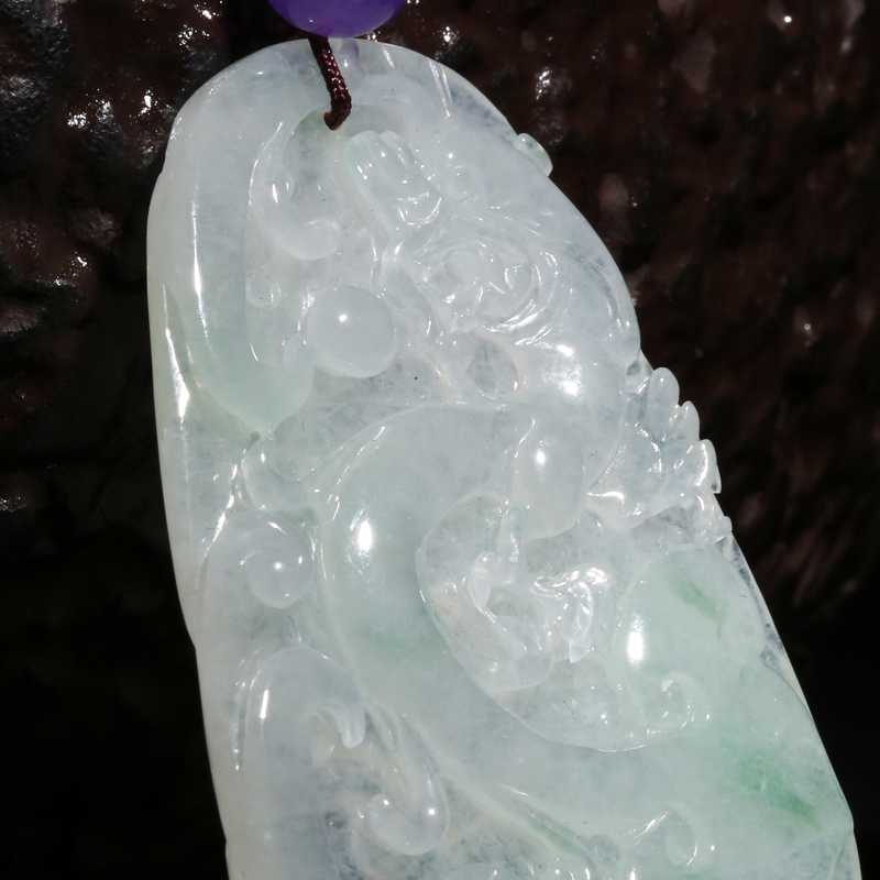 冰糯种翡翠淡绿色草龙吊坠22.59克(含绳)