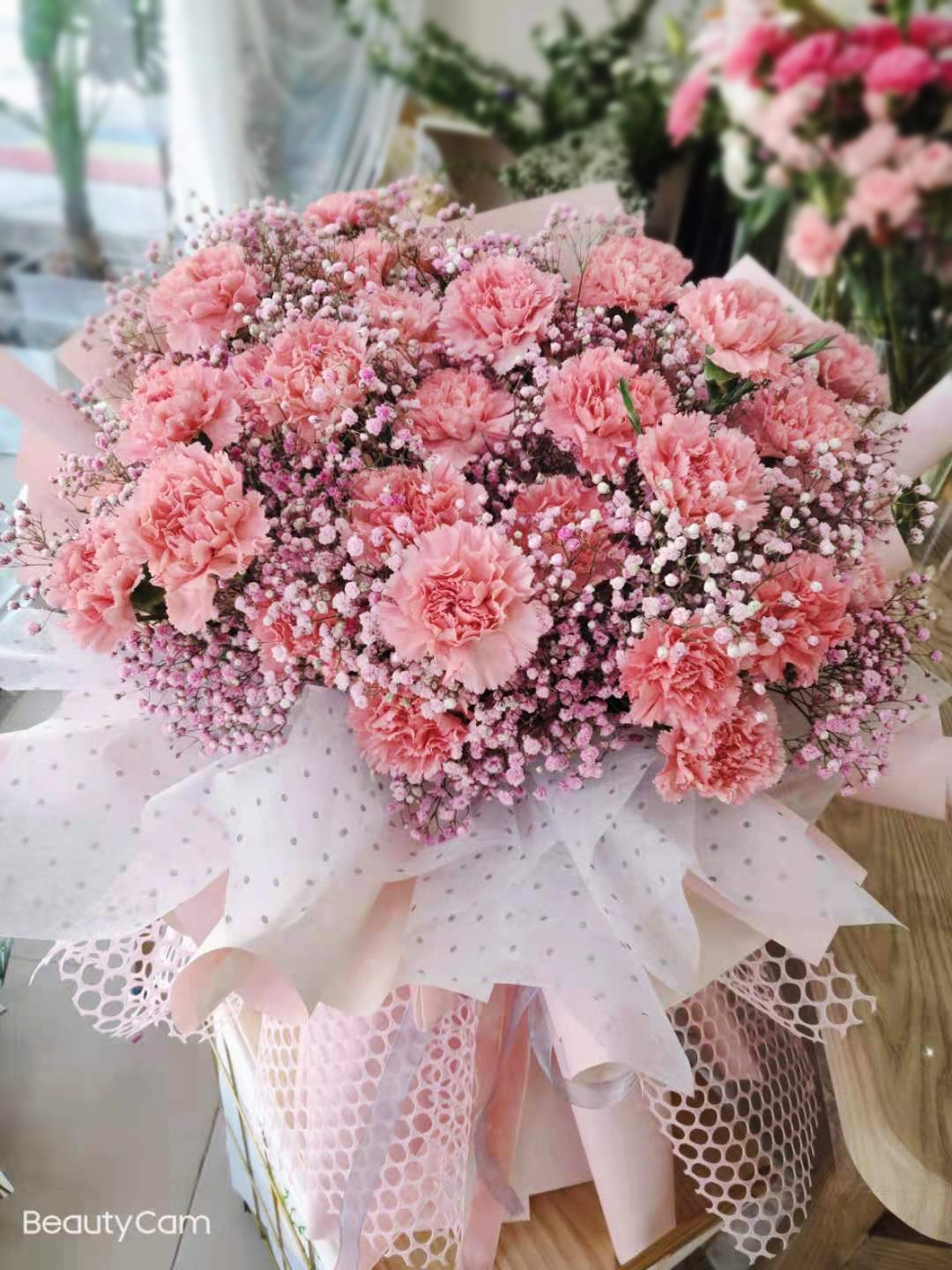 康乃馨粉紫玫瑰鲜花花束母亲节送妈妈鞍山辽阳同城免费配送