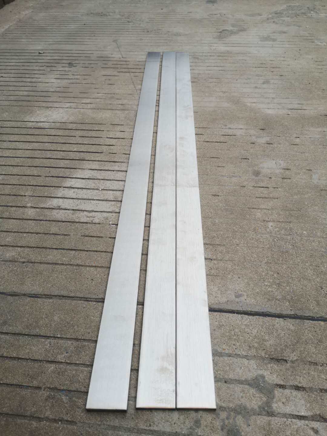 304不锈钢钢条扁条扁钢  方钢钢块 钢板 201 316 不锈钢条