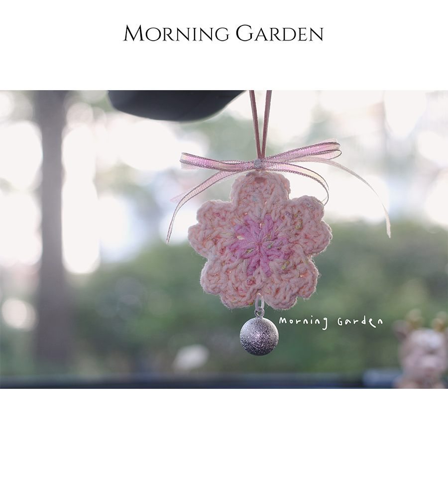 Morning Garden樱花桃花手工毛线编织全铜封闭水音铃车挂