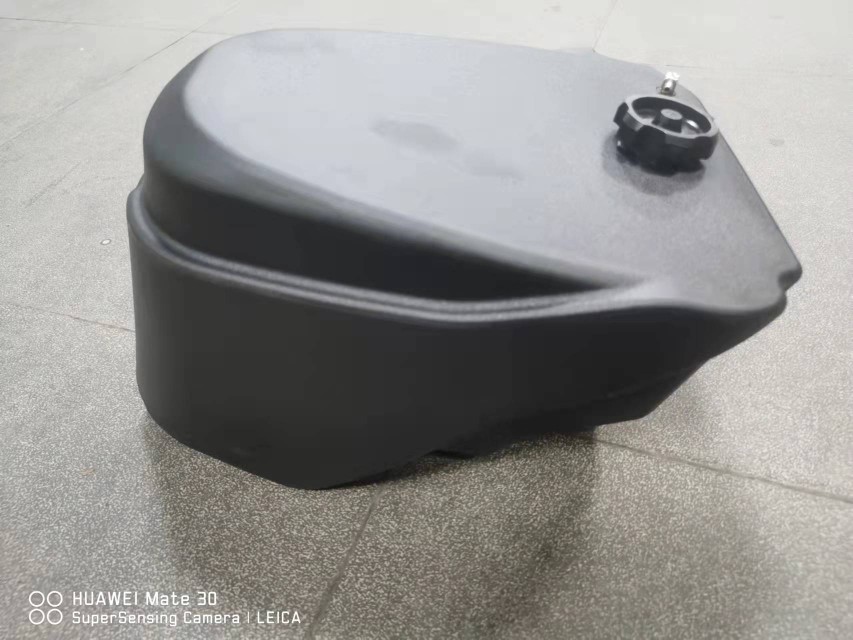 裂行副油箱佳御摩托车副油箱8升 分开加油 其他车型请咨询