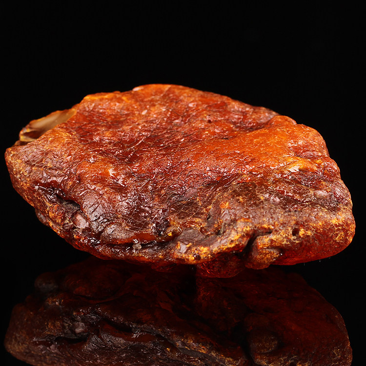 74.97g琥珀原石毛料