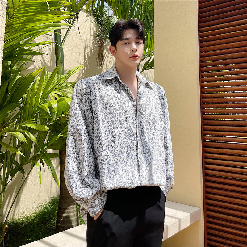 秋季网红洋气时髦小碎花休闲长袖衬衫男韩版宽松坠垂感痞帅衬衣潮