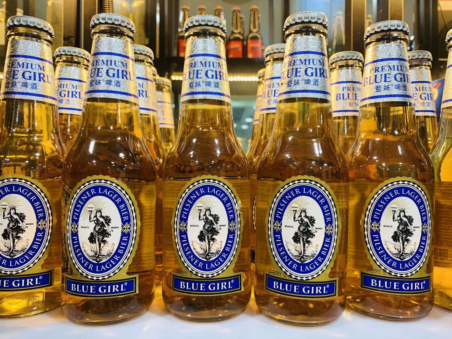 蓝妹啤酒 国产 bluegirl蓝妹啤酒250ml*24瓶