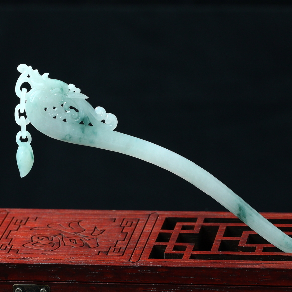 老坑冰糯种精雕翡翠凤簪 重30.65g
