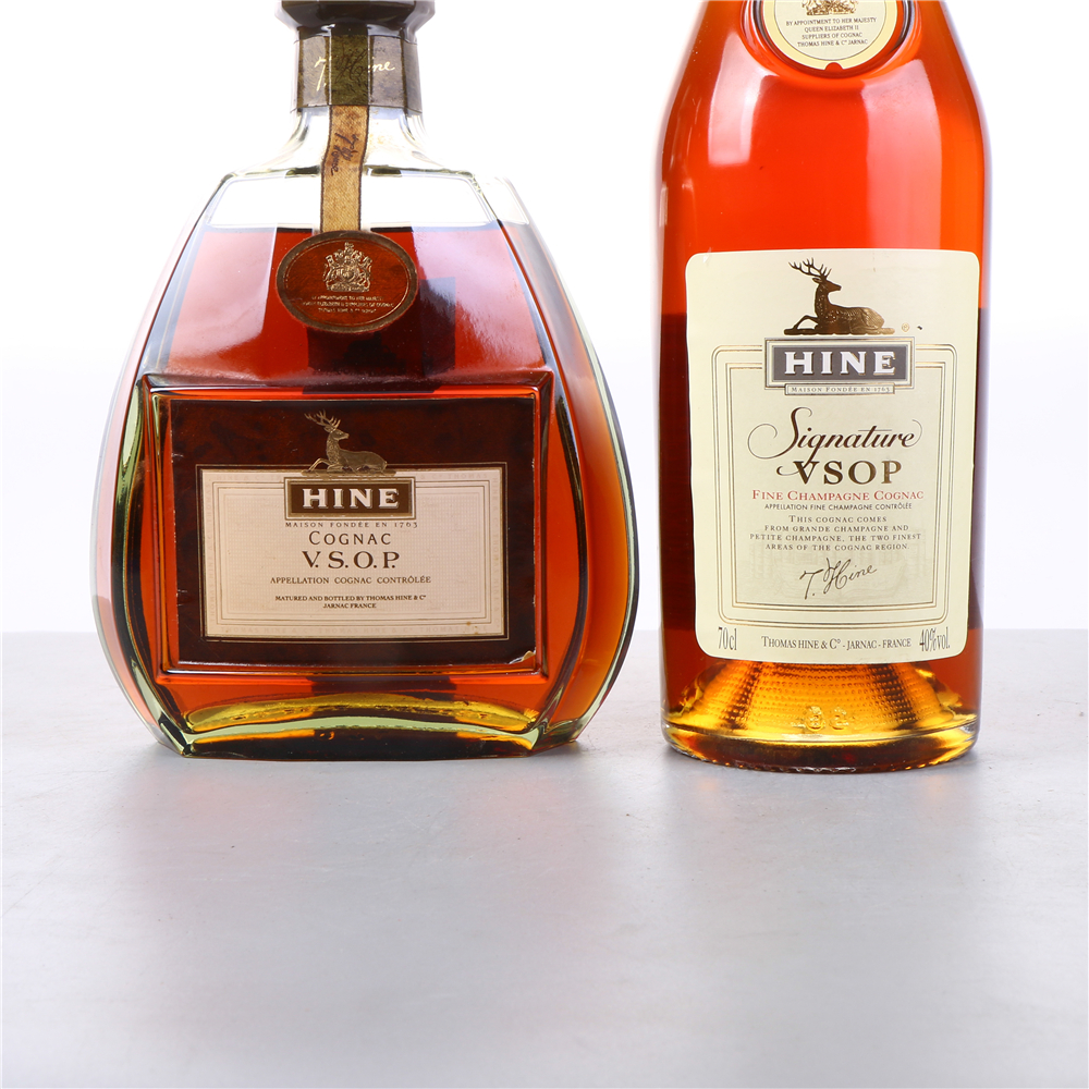 69.80年代-90年代法国御鹿vsop干邑白兰地 40度700ml*2瓶