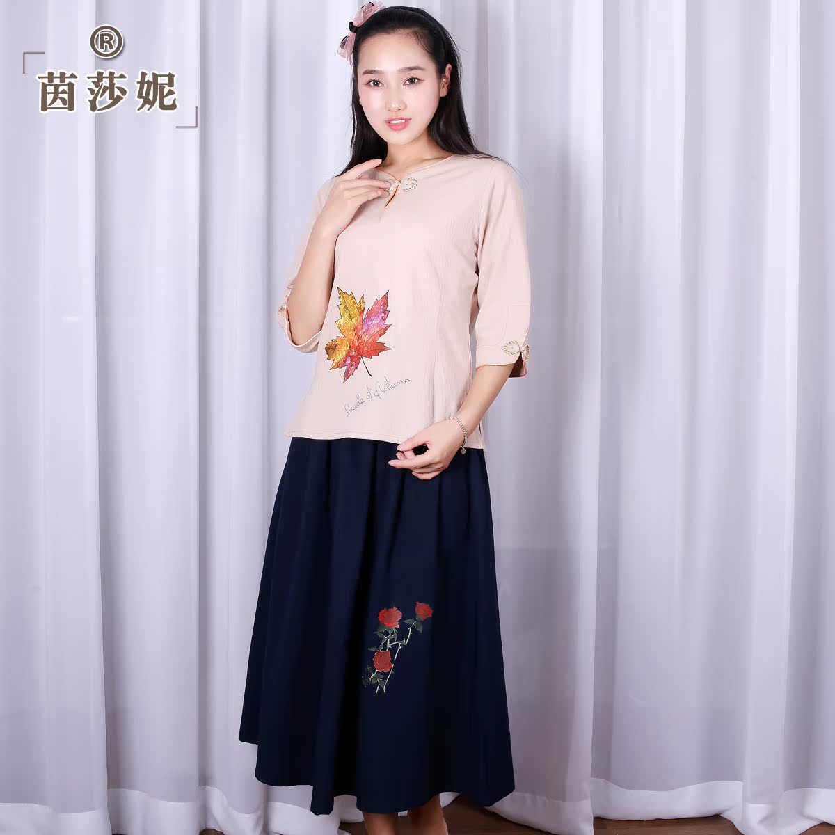 棉麻复古女装 汉服女 盘扣唐装女 茶艺服 古装印荷花 短袖和裙子在类目 居家布艺, 毛巾/浴巾/浴袍, 浴裙/浴袍/浴衣中 - 来自Buy2taobao.com提供专业的淘宝代购服务