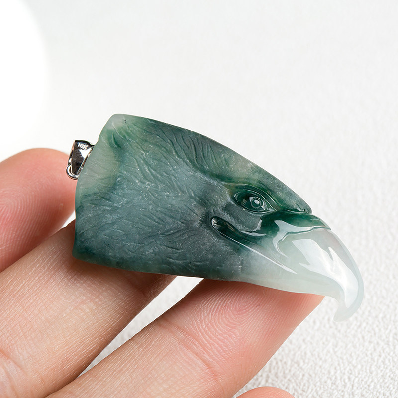 常万停工作室作品 得玉旺翡翠 天然a货鹰头18k金扣挂件 11.7g