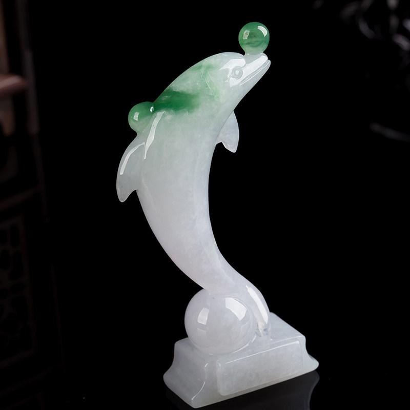 常万停工作室作品 得玉旺翡翠 冰糯种海豚摆件 41.20g