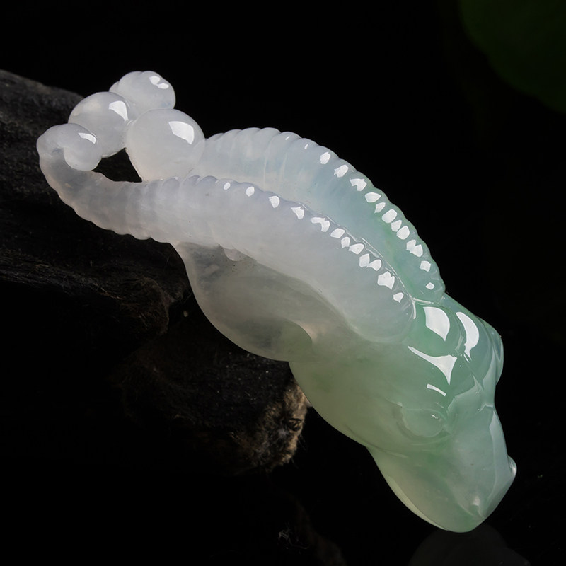 【匠人直供】省级玉石雕刻大师常万停作品 冰糯种羊头 21.53g
