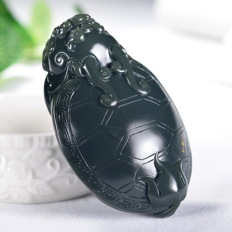 塔青一级细料 和田玉 龙龟手把件 139.18克