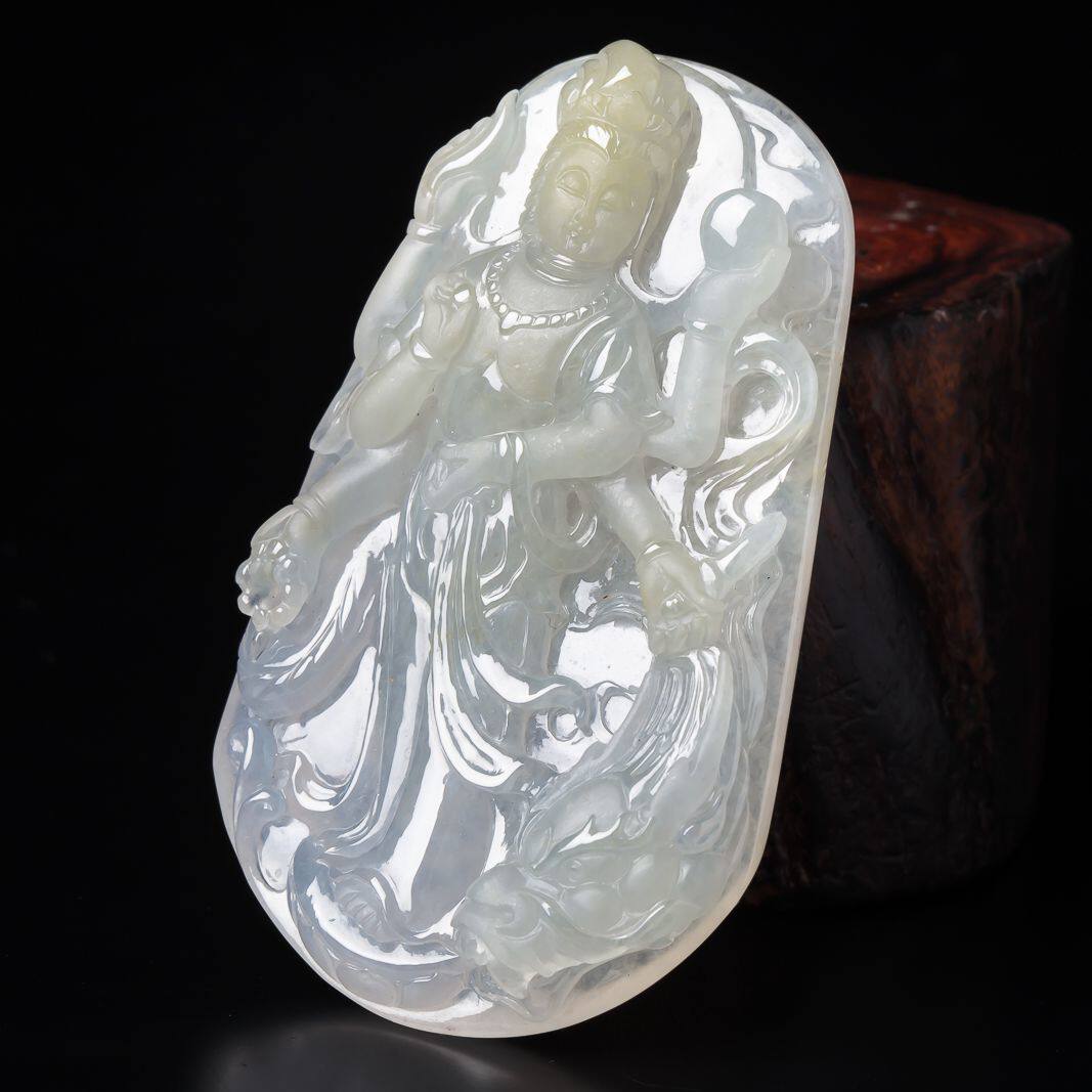 【精品翡翠-四会】翡翠a货拍卖精雕六臂御龙观音吊坠58.41g