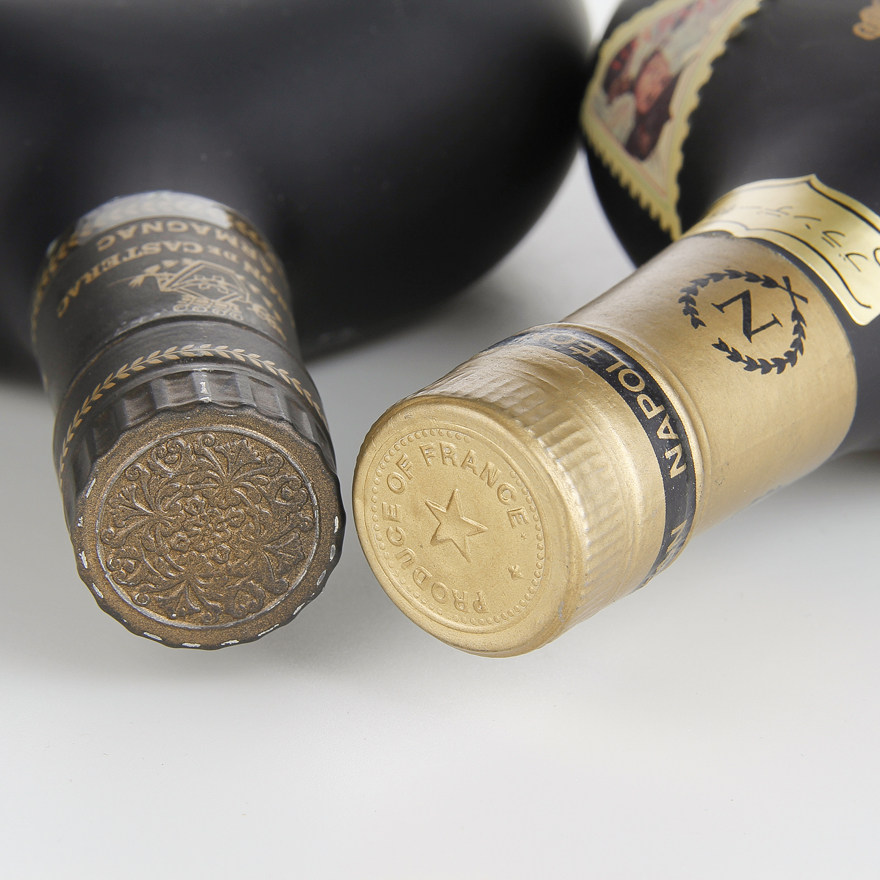 76. 2瓶 约80年代 法国拿破仑雅文邑 700ml*2 40度