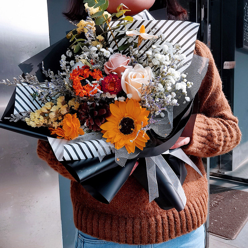 满天星向日葵干花束玫瑰永生花香皂花送闺蜜女朋友三八节生日礼物