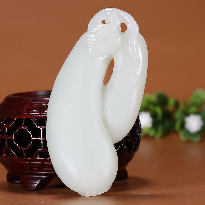 【茄子】和田玉手把件94.642克