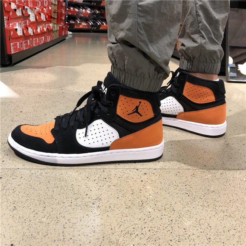 air jordan access aj简版扣碎中帮休闲复古板鞋ar3762-008——缘于