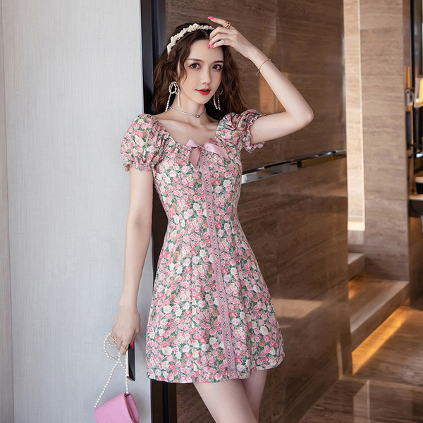 French floral slim dress in spring and summer