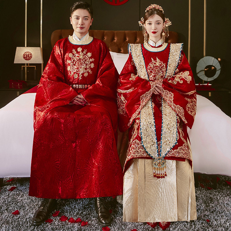 结婚汉服中式婚纱新娘服凤冠霞帔婚服古装嫁衣高端秀禾服情侣套装