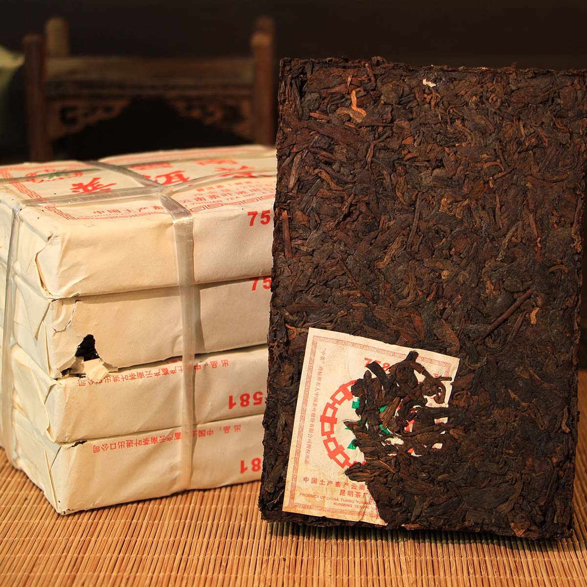 【1】24块 中茶牌 2007年 中茶7581熟砖 250克/块