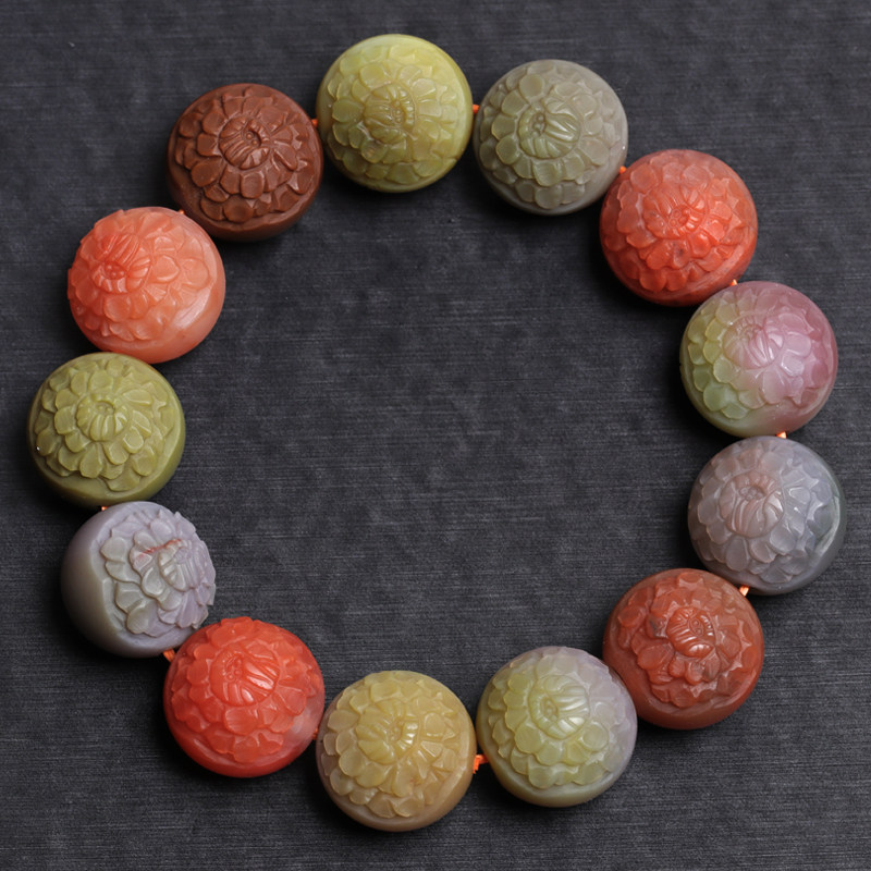 天然老料七彩盐源玛瑙手链苏工雕件手串糖果色牡丹花手串饰品礼物