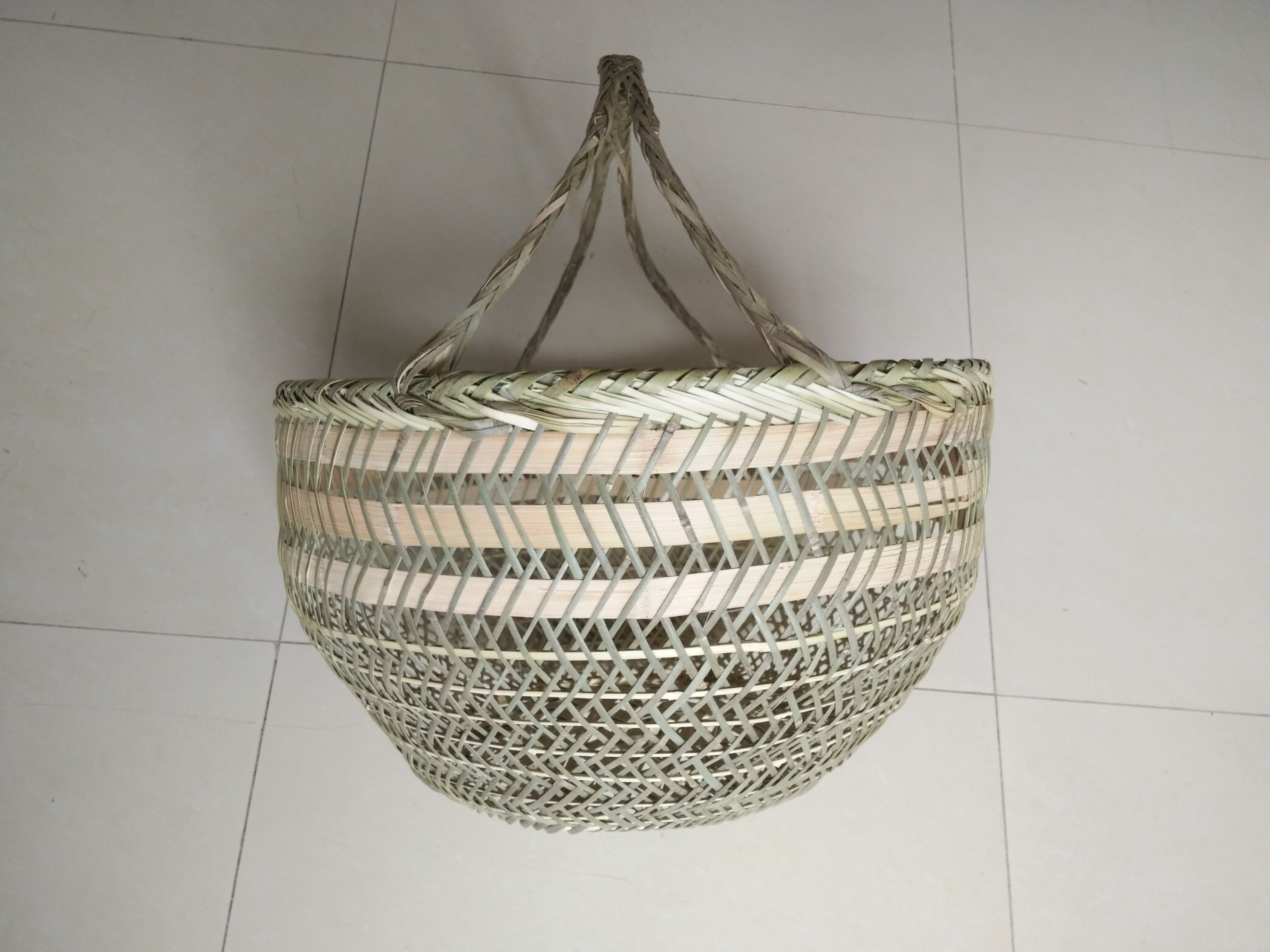 竹编圆形竹篮子手提鸡蛋篓子圆形包装筐竹篓竹筐子簚篮子手工