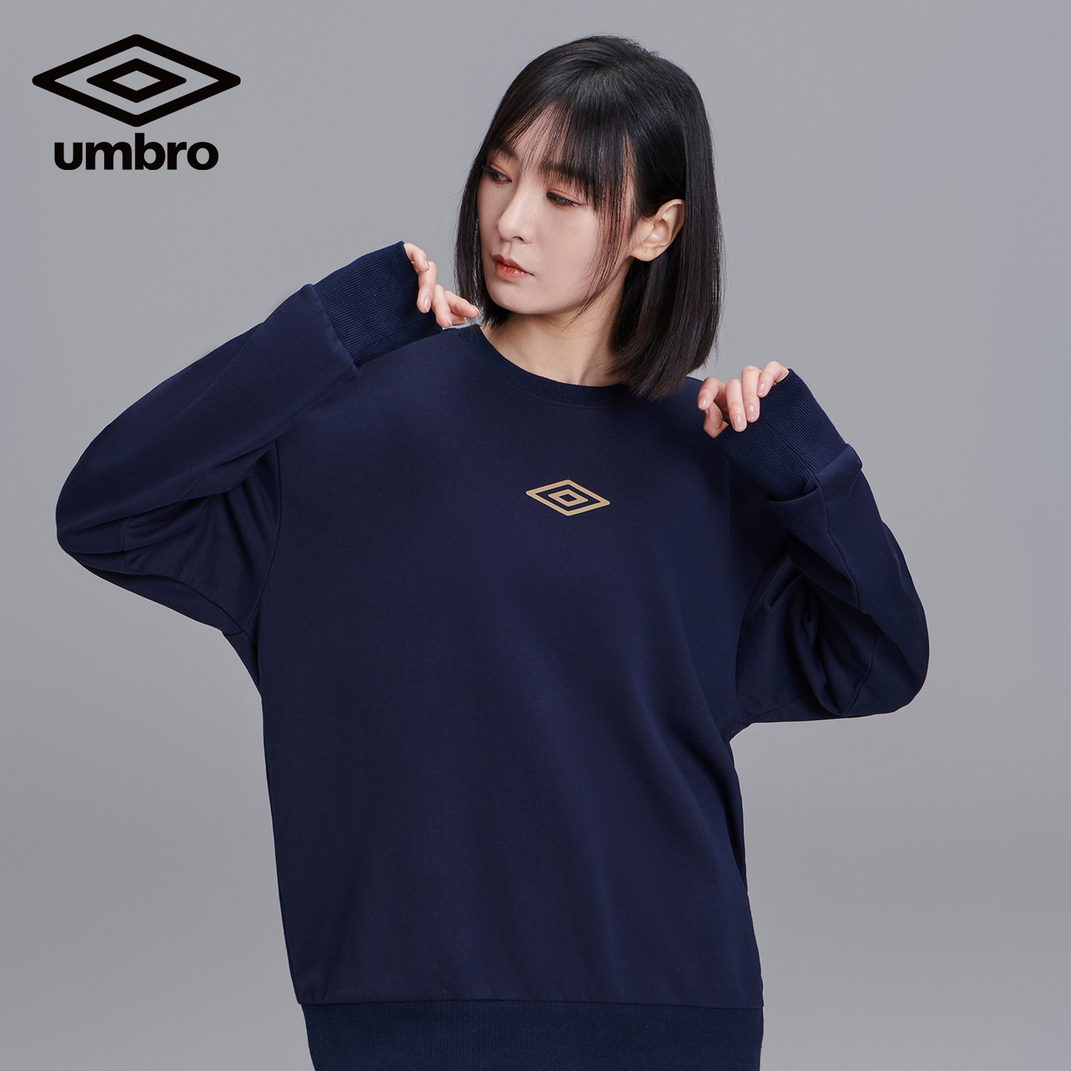 茵宝umbro运动22秋冬新品男士休闲时尚运动套头卫衣|uo223ap2437