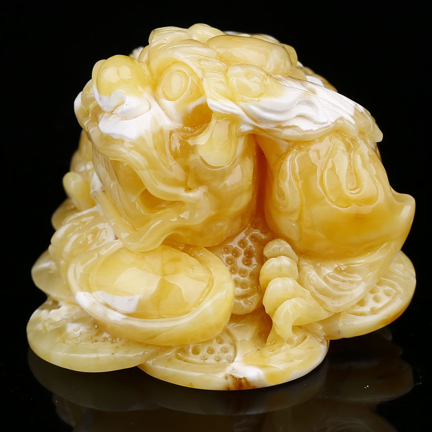 94.96g【招财进宝】馆藏级苏工精雕白花蜜貔貅吊坠