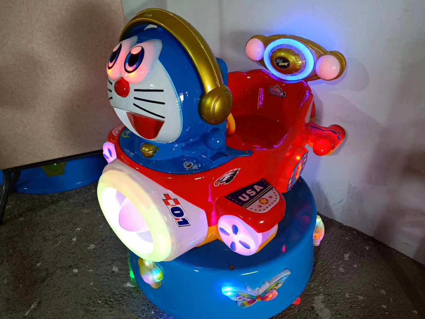 2022投币摇摇车新款旋转升降儿童飞船摇摆机电动商用投币车摇摇马