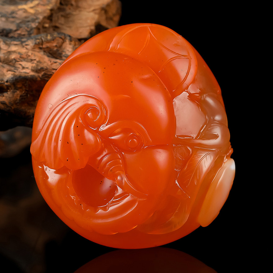 35.54g 桑杰国际拍卖 精品南红玛瑙 吉祥如意挂件