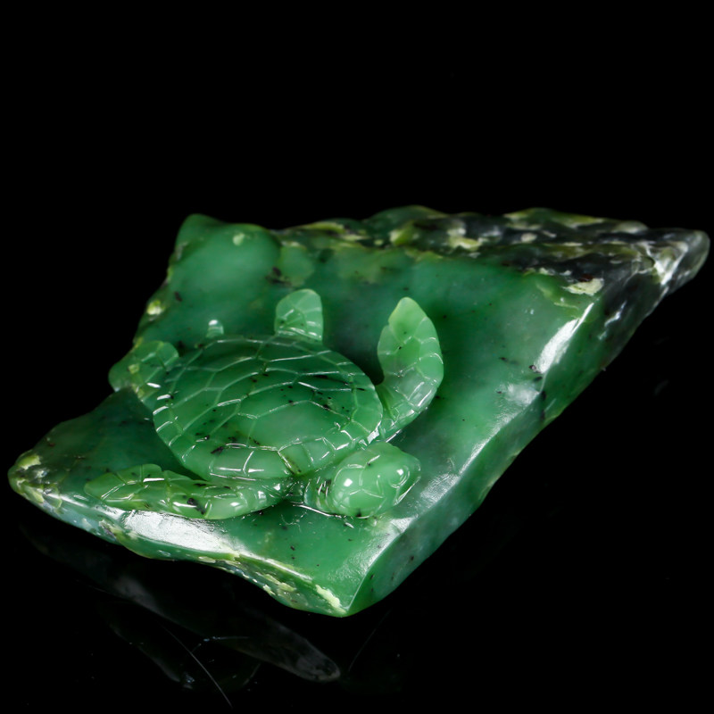 和田玉碧玉 太平洋绿龟摆件 270g