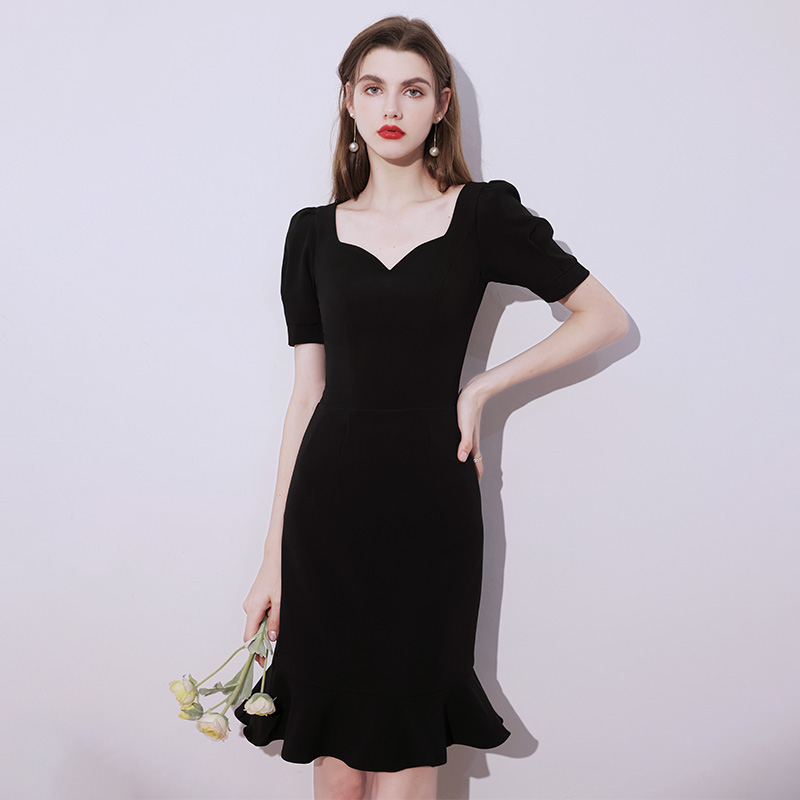 江苏 苏州花棠秀旗舰店女装/女士精品礼服/晚装更新时间:2022年04月16