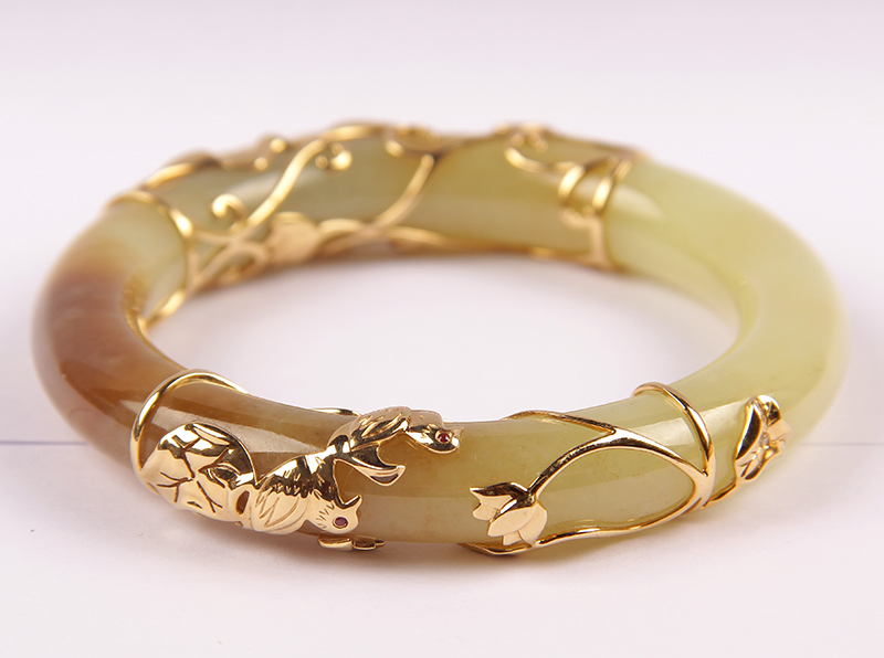 和田玉 黄玉 18k金镶玉手镯 72.84克 圈口54