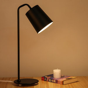 现代简约艺台灯个性创意学习工作书桌灯饰柯林台灯儿童卧室床头铁