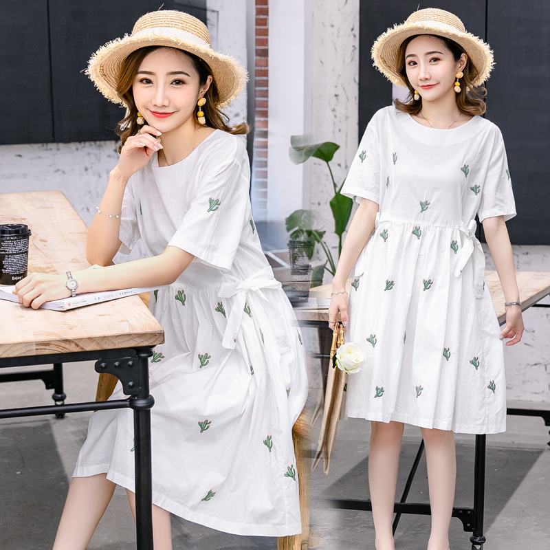孕妇纯棉连衣裙夏装2019新款系带仙人掌刺绣圆领清新气质裙子潮D在类目 孕妇装/孕产妇用品/营养, 孕妇装, 连衣裙中 - 来自Buy2taobao.com提供专业的淘宝代购服务
