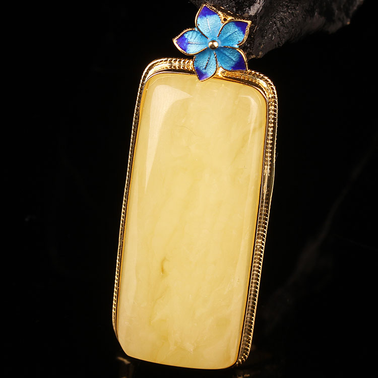 16.62g琥珀蜜蜡s925银镶嵌无事牌吊坠