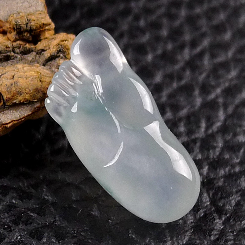 缅甸老坑翡翠a货 知足常乐 佛脚吊坠 2.87g