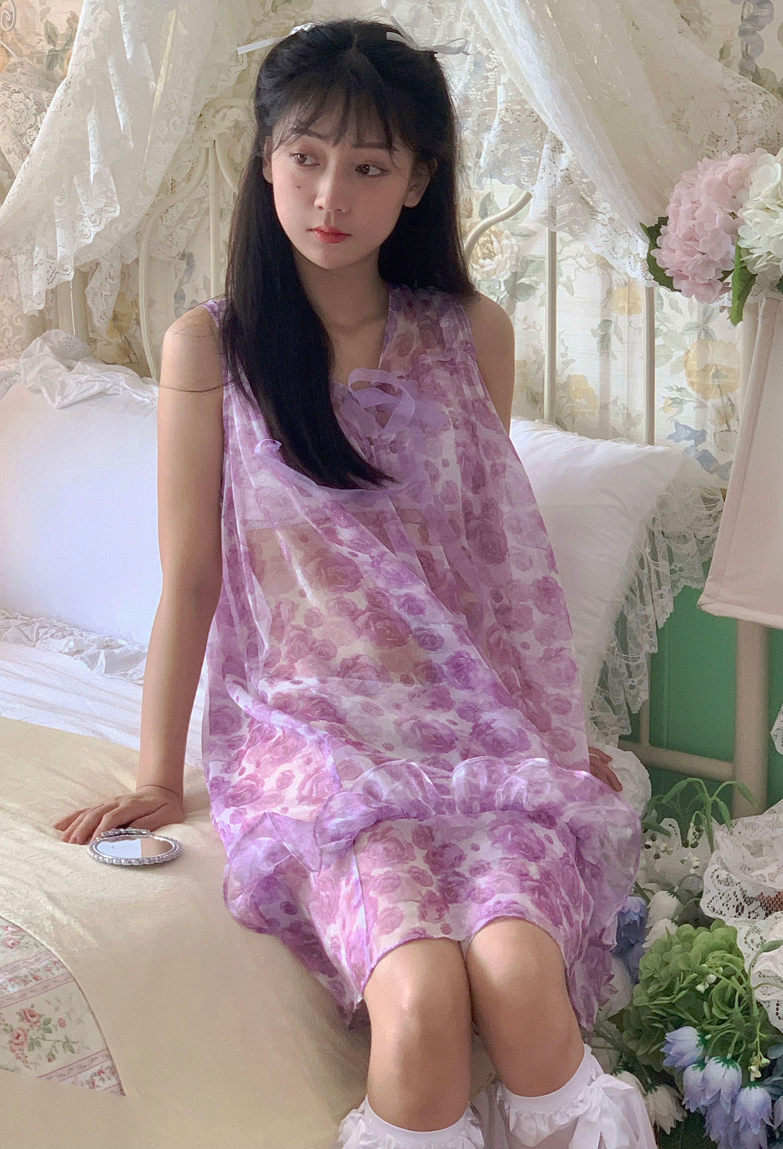 麦麦摄影 复古90s透明真丝吊带背心轻私房少女紫色玫瑰睡裙