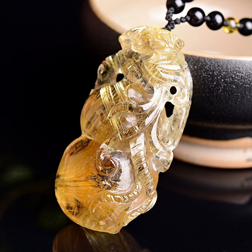 重33.51克钛晶蝙蝠葫芦吊坠