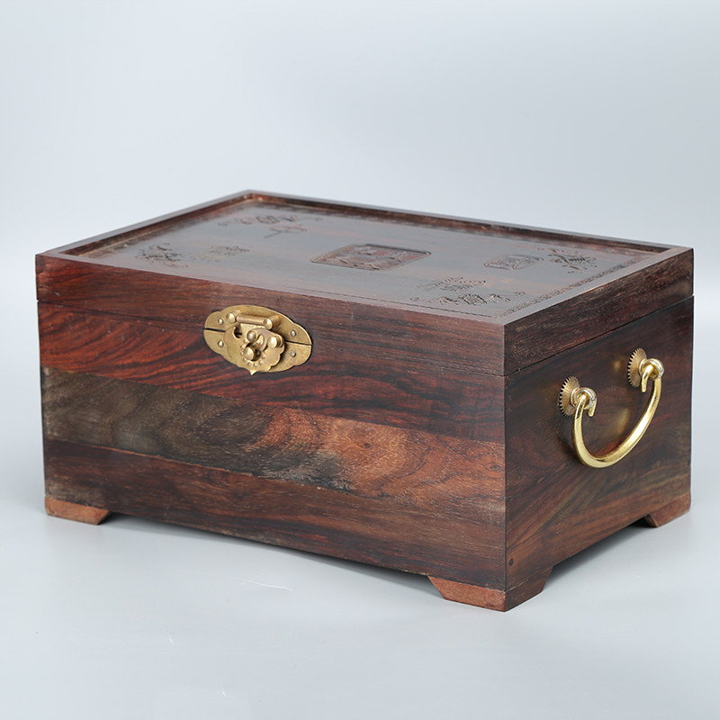 大红酸枝麻将 木质包装 字迹清晰 美观实用 休闲娱乐佳品