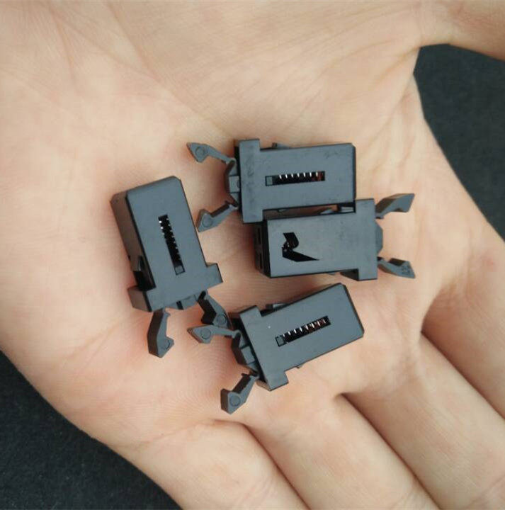 家用按压式垃圾桶卡扣 塑料弹簧开关 锁扣配件零件适用于汽车通用